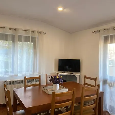 Casa De Casarelhos - Geres - Alojamento Completo Com 1 Quarto * Cova