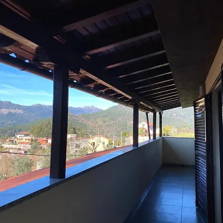 Casa De Casarelhos - Geres - Alojamento Completo Com 1 Quarto * Cova